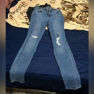 Universal Thread jeans, size 8/29